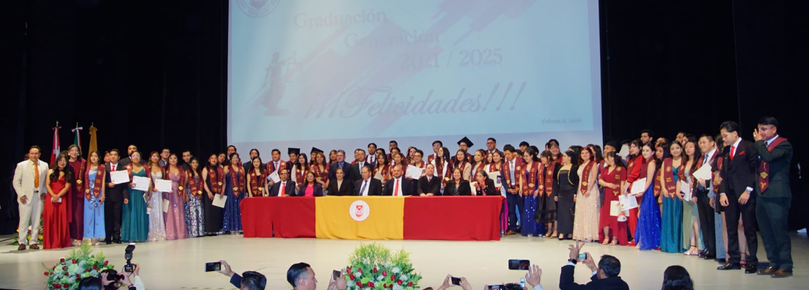 Nuevos profesionistas del Derecho UATx refrendan su compromiso con la justicia social